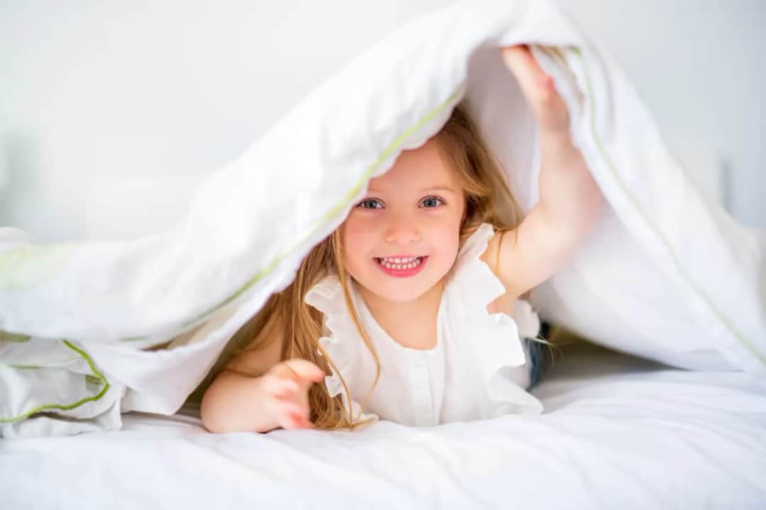 Jaki materac dla 4 latka? Wybierz zdrowy i komfortowy model dla dziecka